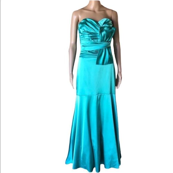 b Smart Prom/Bridesmaid evening maxi gown - Picture 1 of 7